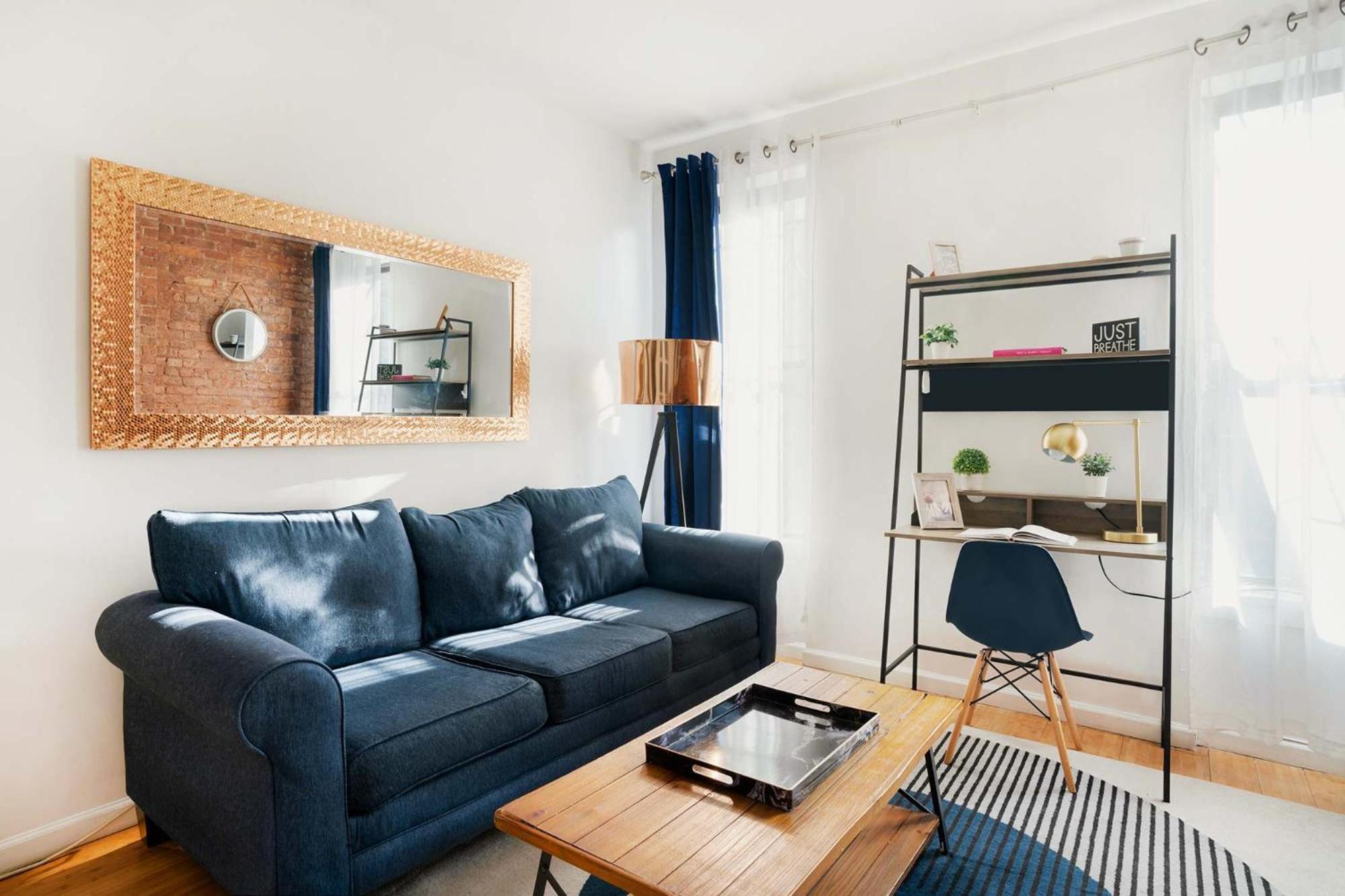 Apartment 454-4r New 2br Prime Midtown Value Sleeps 5 *